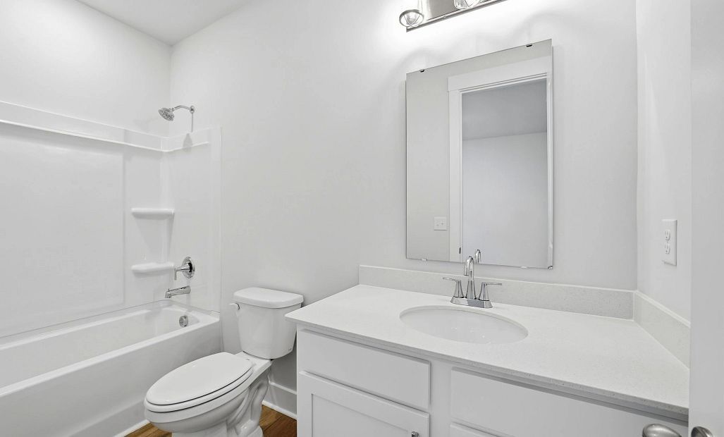 Similar Santorini floorplan. Features and finishes may vary.