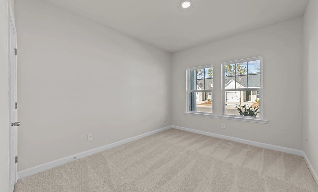 Similar Palmetto floorplan with Artisan Collection - Features and finishes may vary