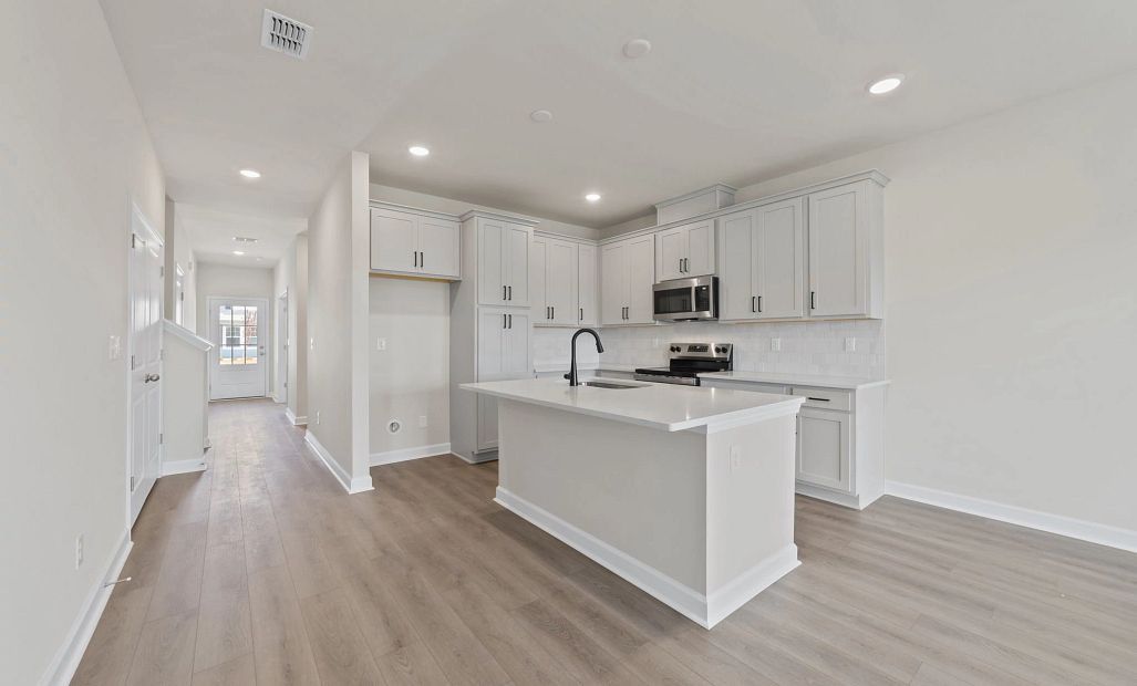Similar Palmetto floorplan with Artisan Collection - Features and finishes may vary