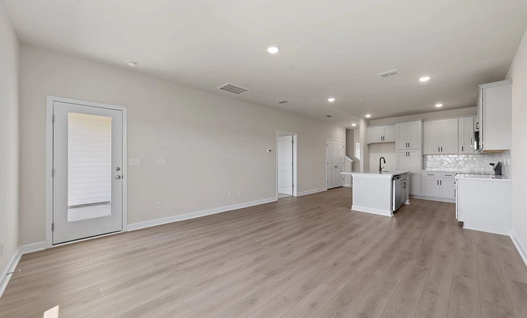 Similar Palmetto floorplan with Artisan Collection - Features and finishes may vary