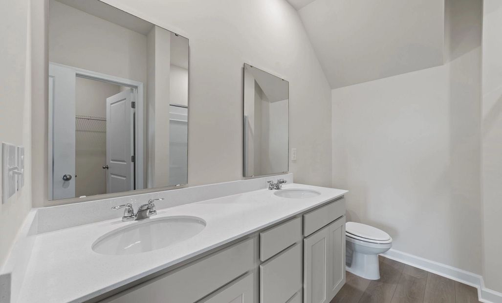 Similar Palmetto floorplan with Artisan Collection - Features and finishes may vary
