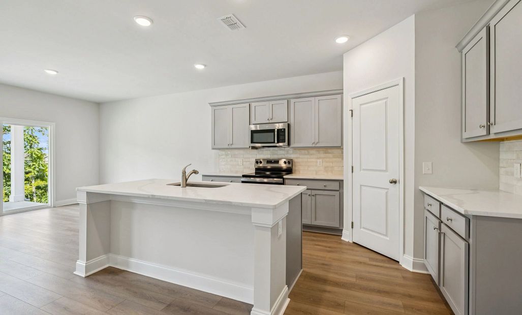 Kitchen | For representation purposes only. Options and layout may vary by community and home plan.