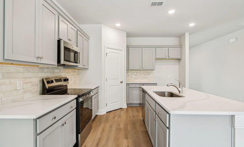 Kitchen | For representation purposes only. Options and layout may vary by community and home plan.