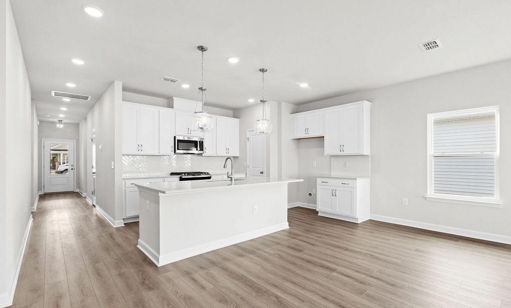 Similar Madison floorplan. Features and finishes vary.