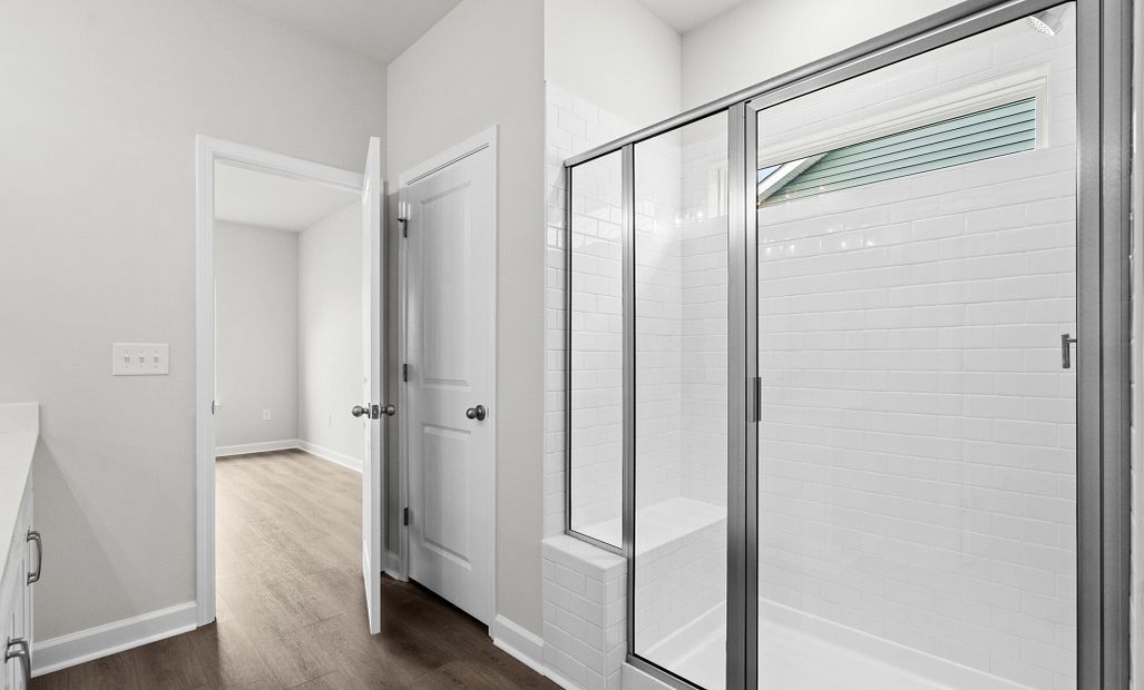Similar Madison floorplan. Features and finishes vary.