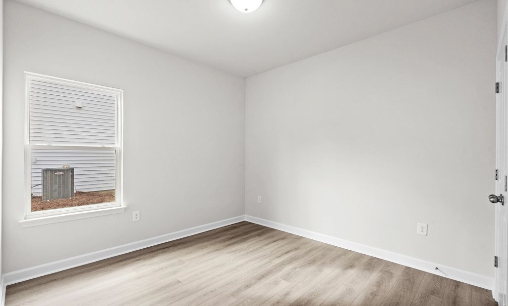 Similar Madison floorplan. Features and finishes vary.