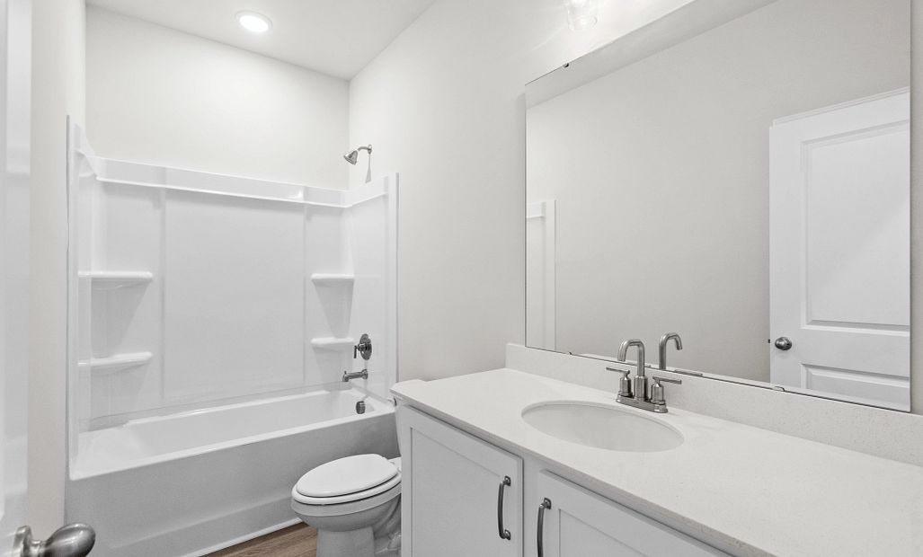 Similar Madison floorplan. Features and finishes vary.