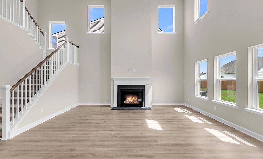 Similar Monroe floorplan with the Timeless Collection. Features and finishes may vary.