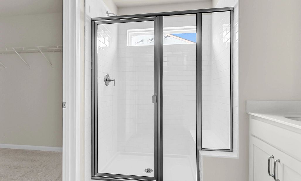 Similar Monroe floorplan with the Timeless Collection. Features and finishes may vary.