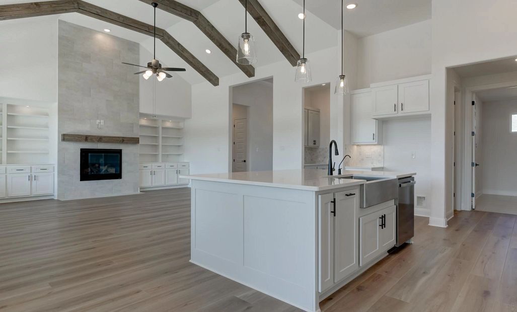 Representative image of Kitchen & Family