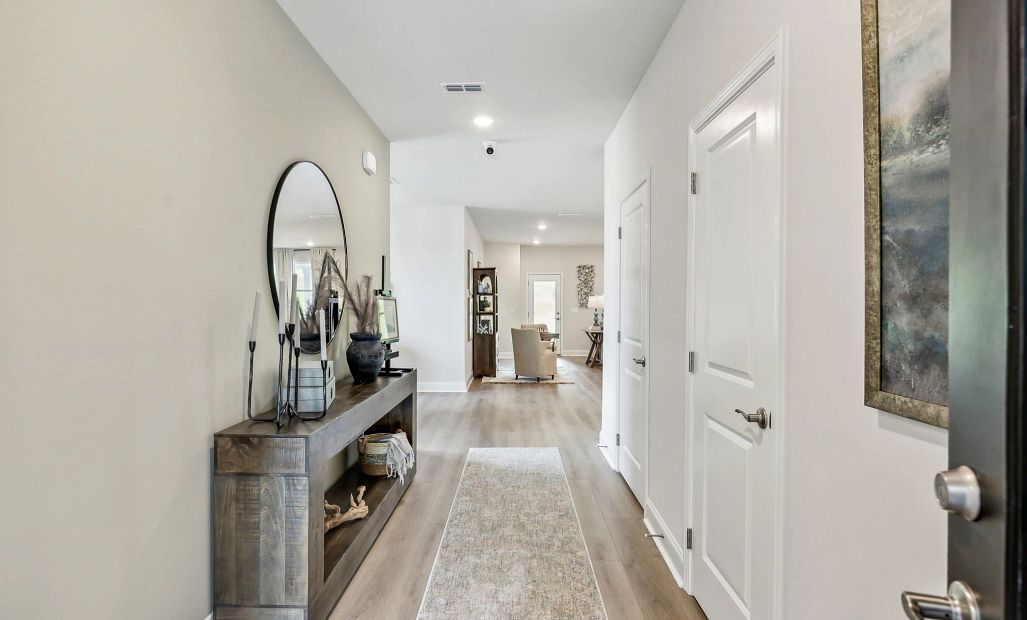Foyer | For representation purposes only. Options and layout may vary by community and home plan.