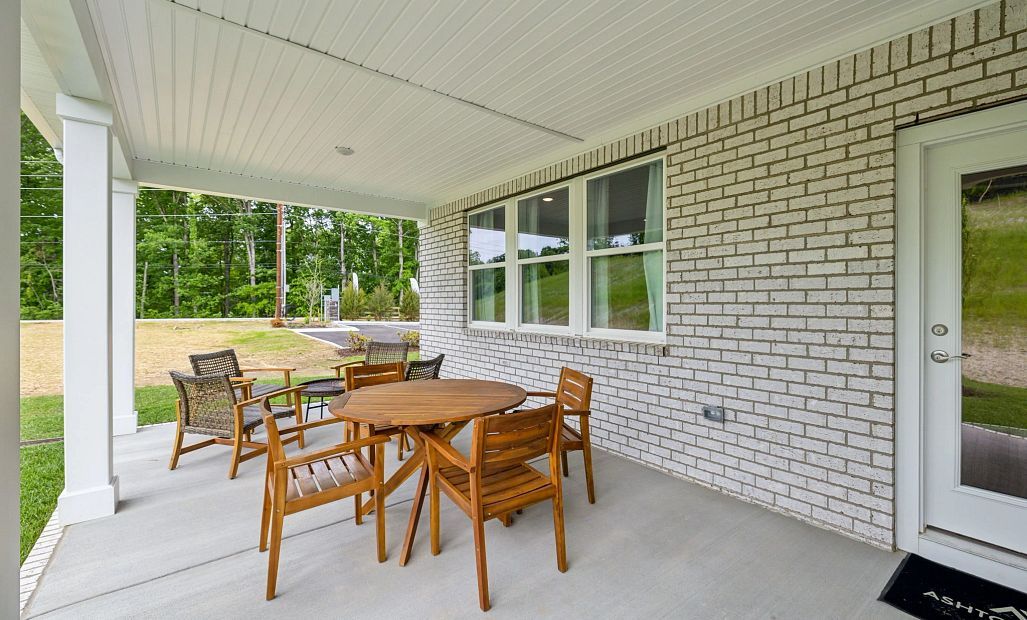 Covered Patio | For representation purposes only. Options and layout may vary by community and home