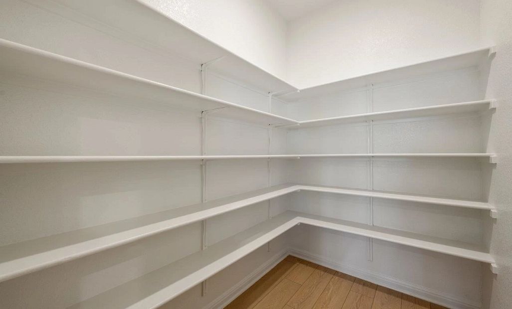 Walk In Pantry