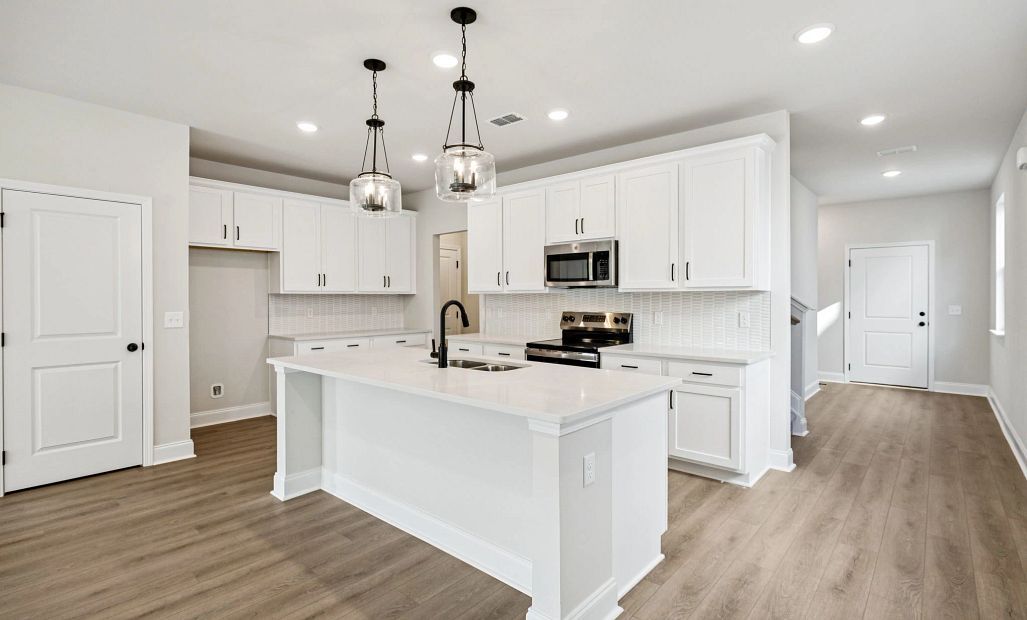 Kitchen | For representation purposes only. Options and layout may vary by community and home plan.