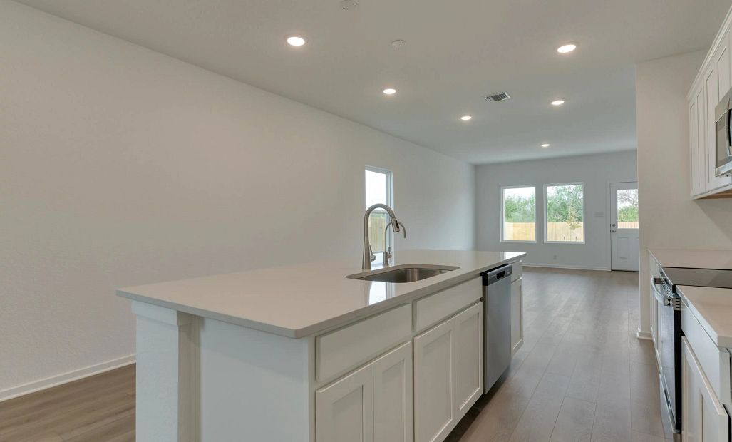 Representative image of Kitchen & Family
