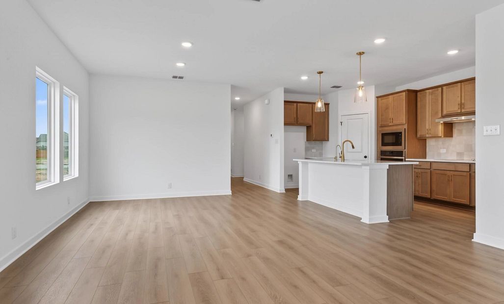 Representative image of Kitchen, Breakfast, & Family