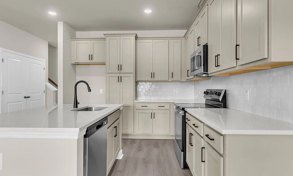 Similar Palmetto floorplan with Artisan Collection - Features and finishes may vary