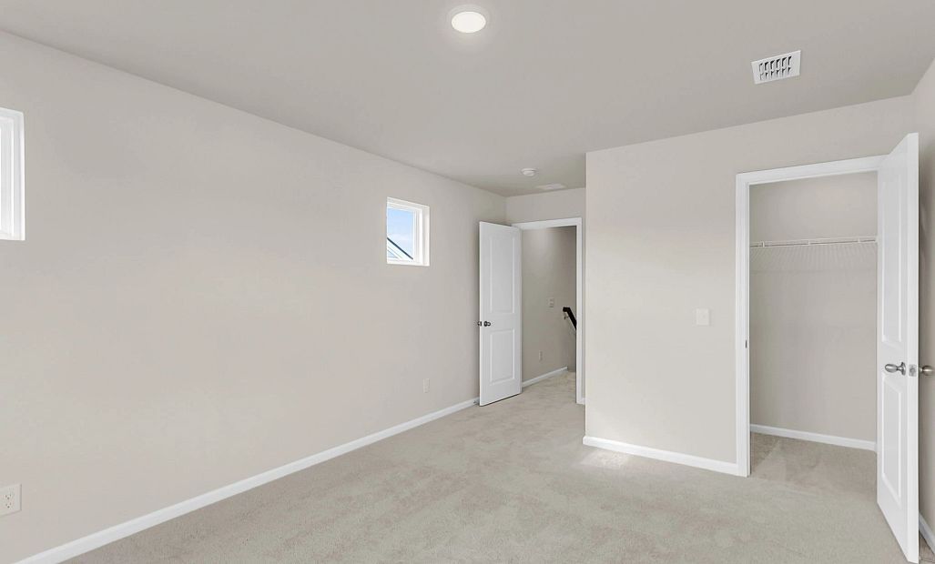 Similar Palmetto floorplan with Artisan Collection - Features and finishes may vary