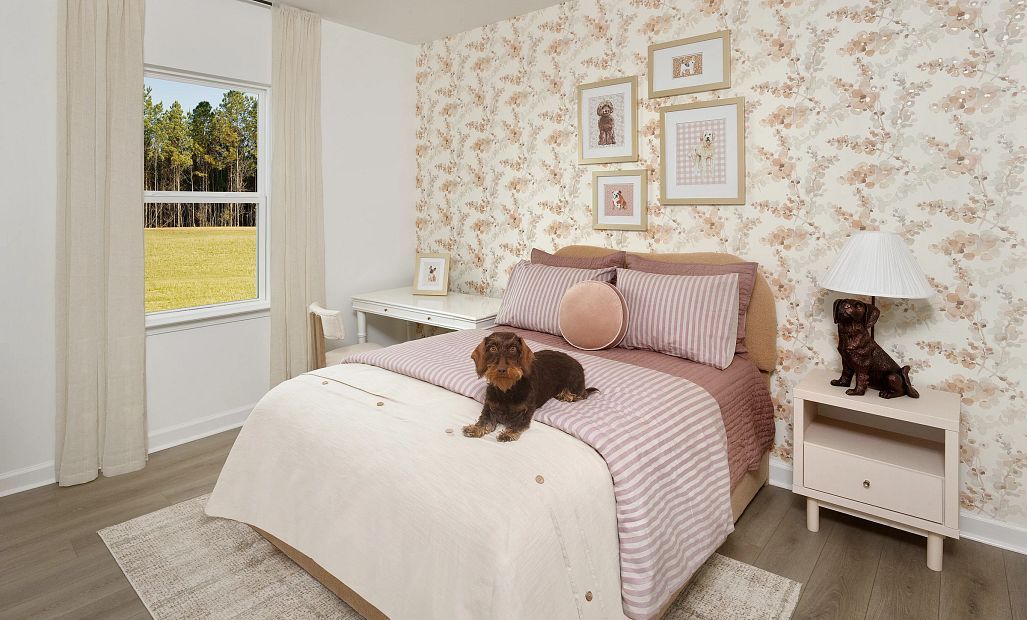 Similar Hartwell floorplan with Timeless Collection. Features and finishes may vary.