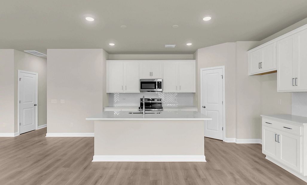 Similar Murray home with Timeless Collection