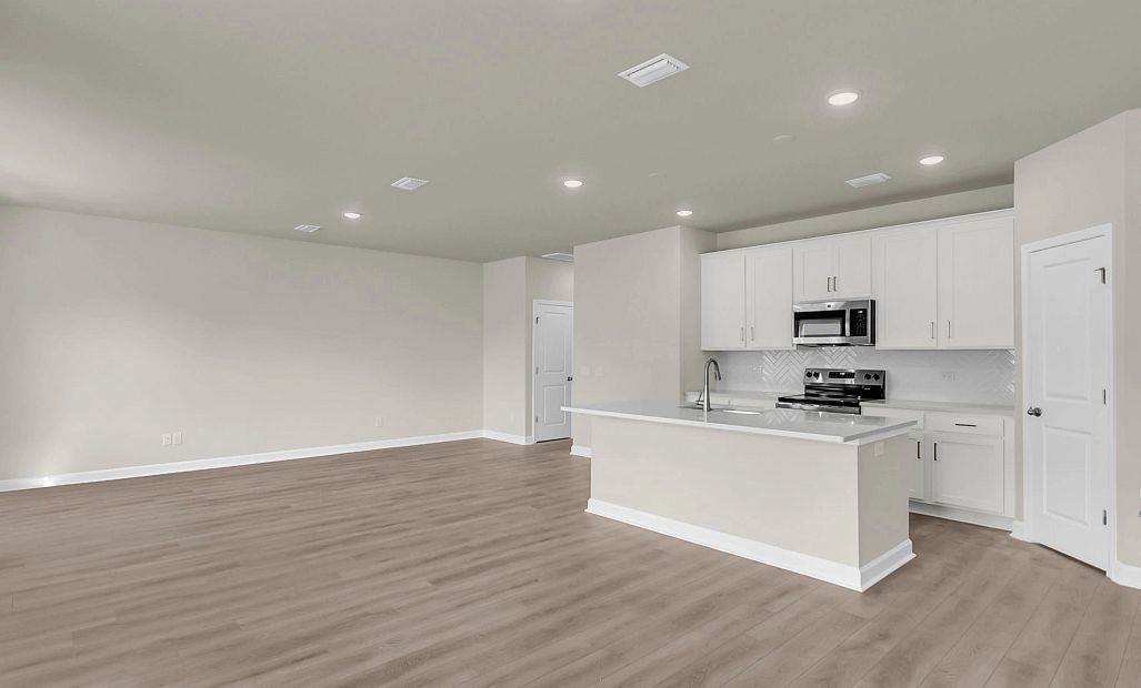 Similar Murray home with Timeless Collection