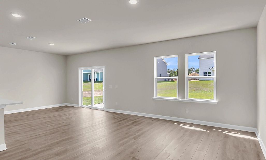 Similar Murray home with Timeless Collection