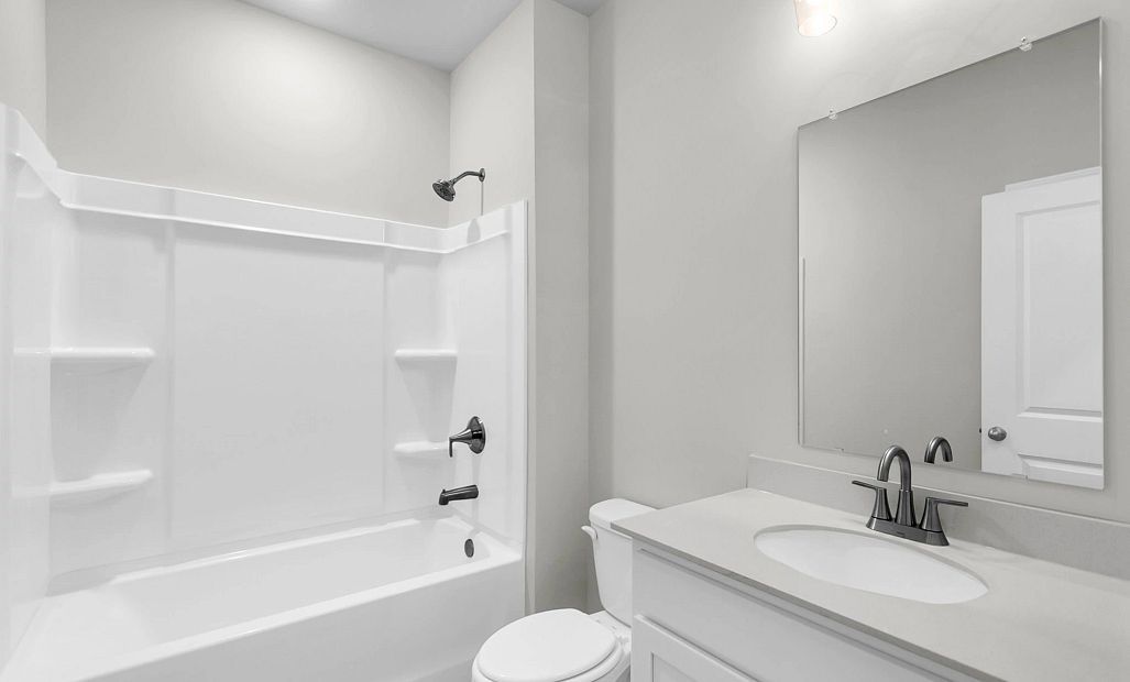 Similar McKinley floorplan with Timeless Collection. Features and finishes vary.