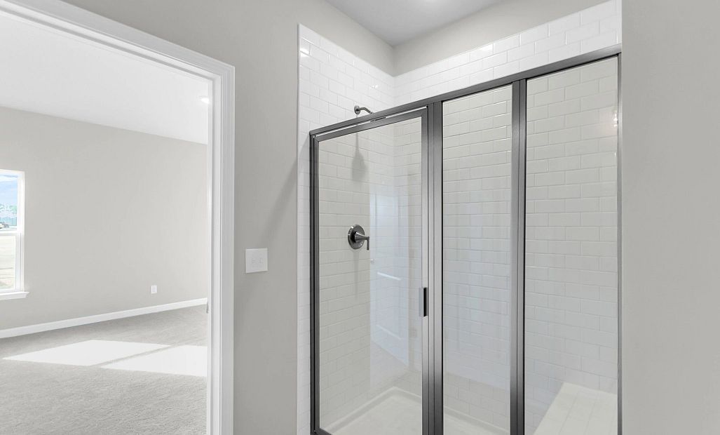 Similar McKinley floorplan with Timeless Collection. Features and finishes vary.