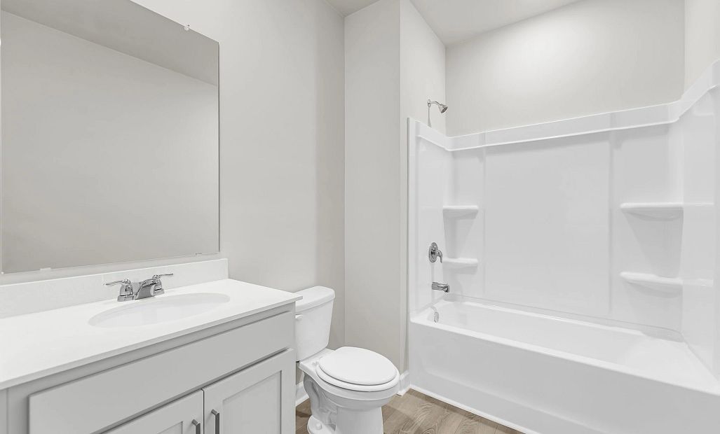 Similar Greenwood floorplan with Milan Collection. Features and finishes may change.