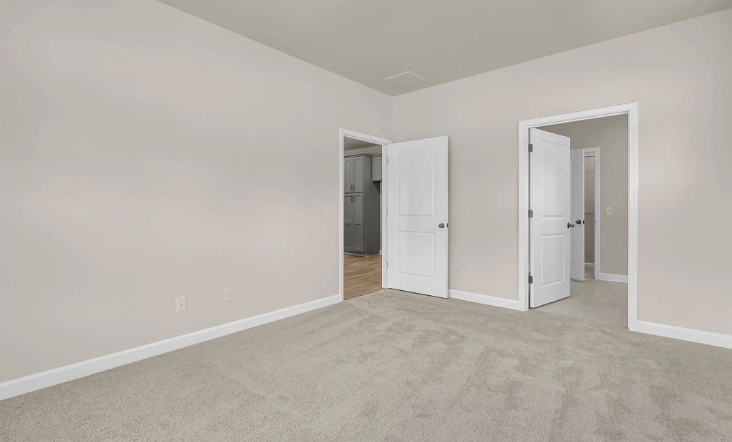 Similar Palmetto floorplan with Serene Collection. Features and finishes vary.