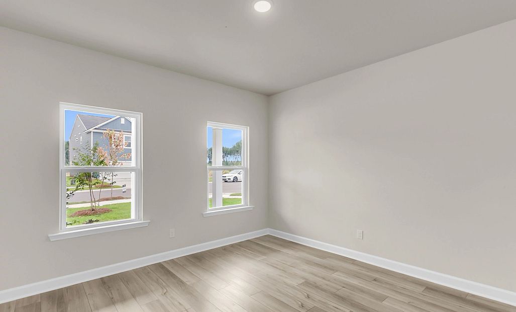 Similar Jefferson floorplan with Harmony Collection. Features and finishes vary.