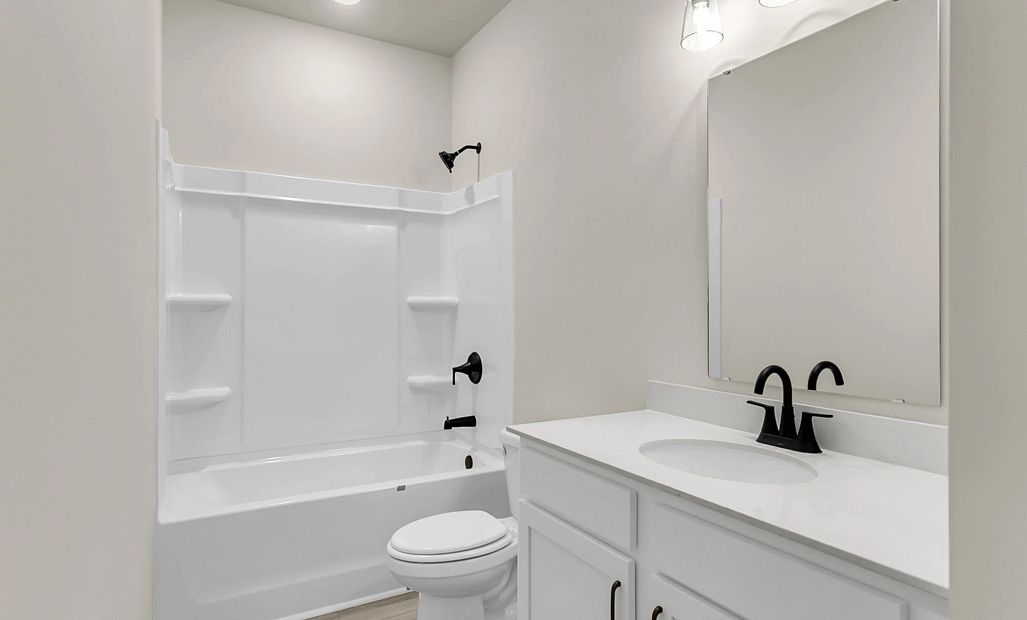 Similar Jefferson floorplan with Harmony Collection. Features and finishes vary.