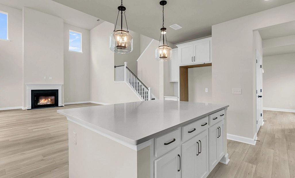 Similar Jefferson floorplan with Harmony Collection. Features and finishes vary.