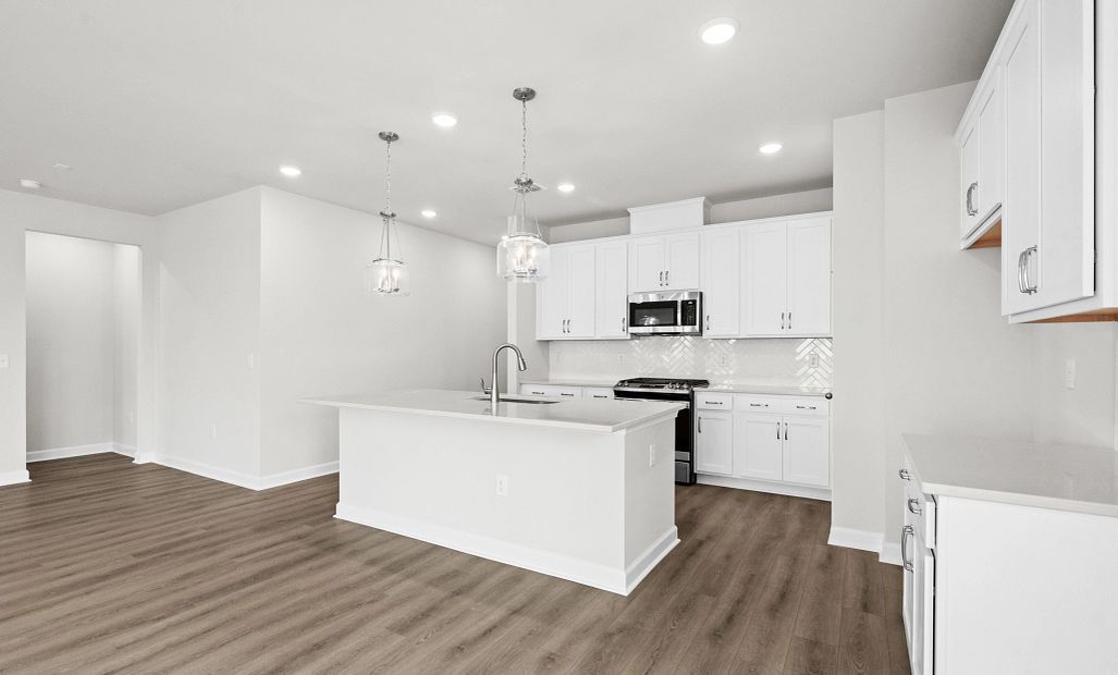 Similar Madison floorplan with Timeless Collection. Features and finishes vary.