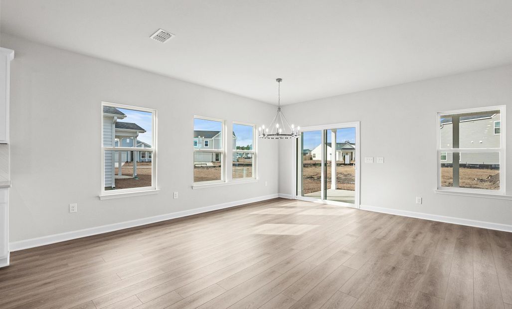Similar Madison floorplan with Timeless Collection. Features and finishes vary.