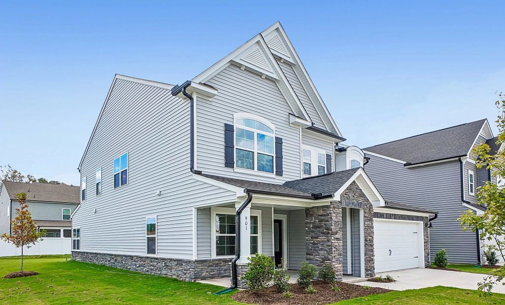 Exterior - Graceful lines and classic charm never fade.