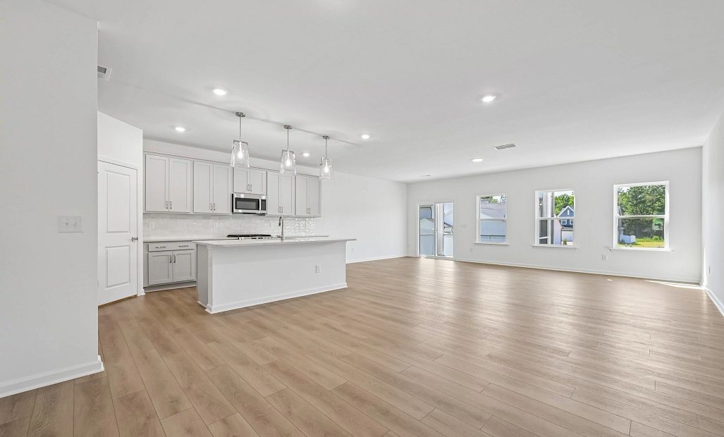 Kitchen featuring the AW Collection® Milan - Chic gray finishes and smooth surfaces shine.