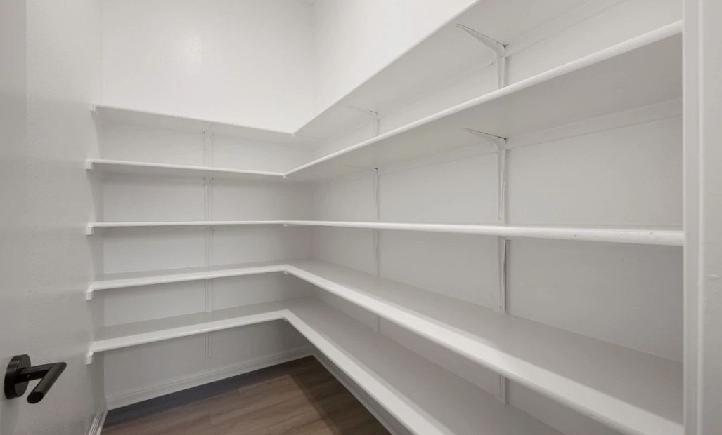 Walk In Pantry