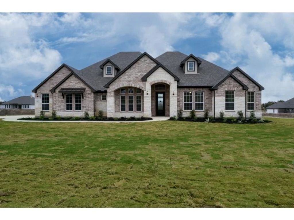 Kylie floor plan
