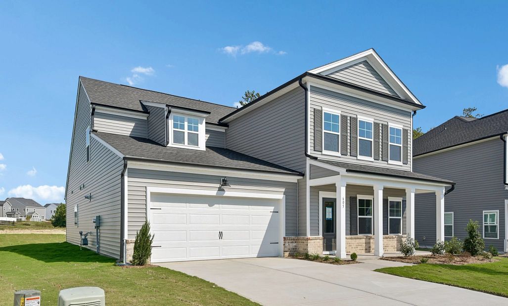 Exterior - Graceful lines and classic charm never fade.