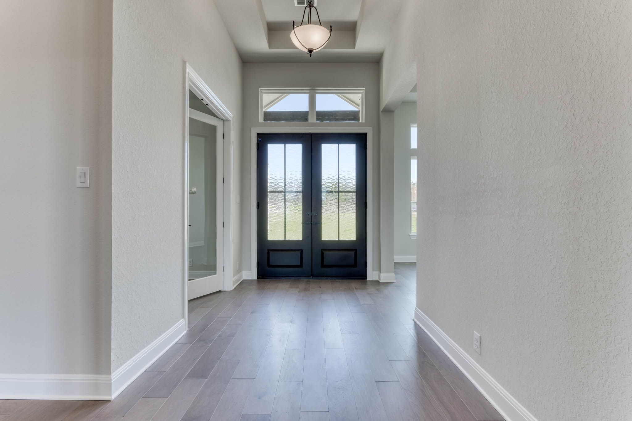 10706 Roe. New Braunfels, TX 78132