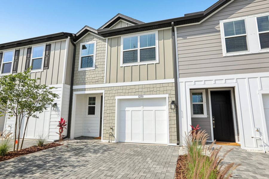 7270 Deer Valley Circle. Tampa, FL 33635