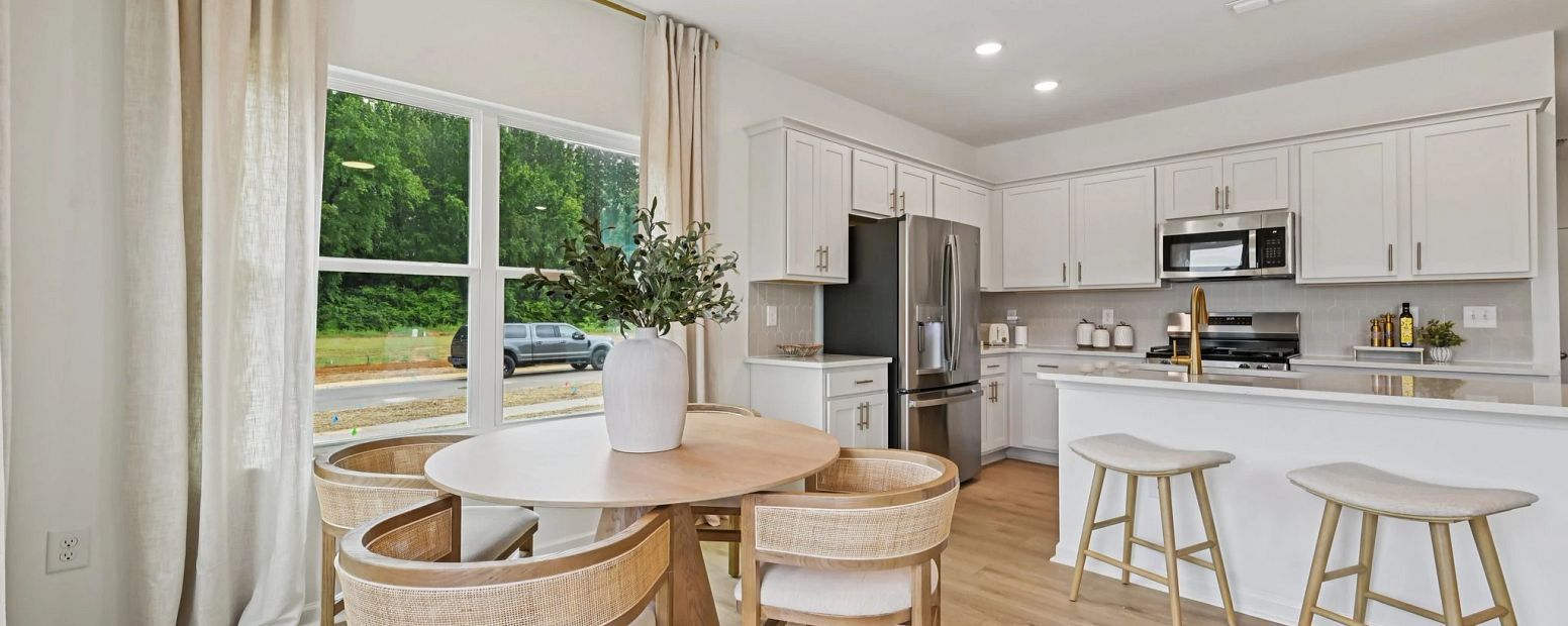 Towns at Crescent Mills by Ashton Woods |Raleigh, NC