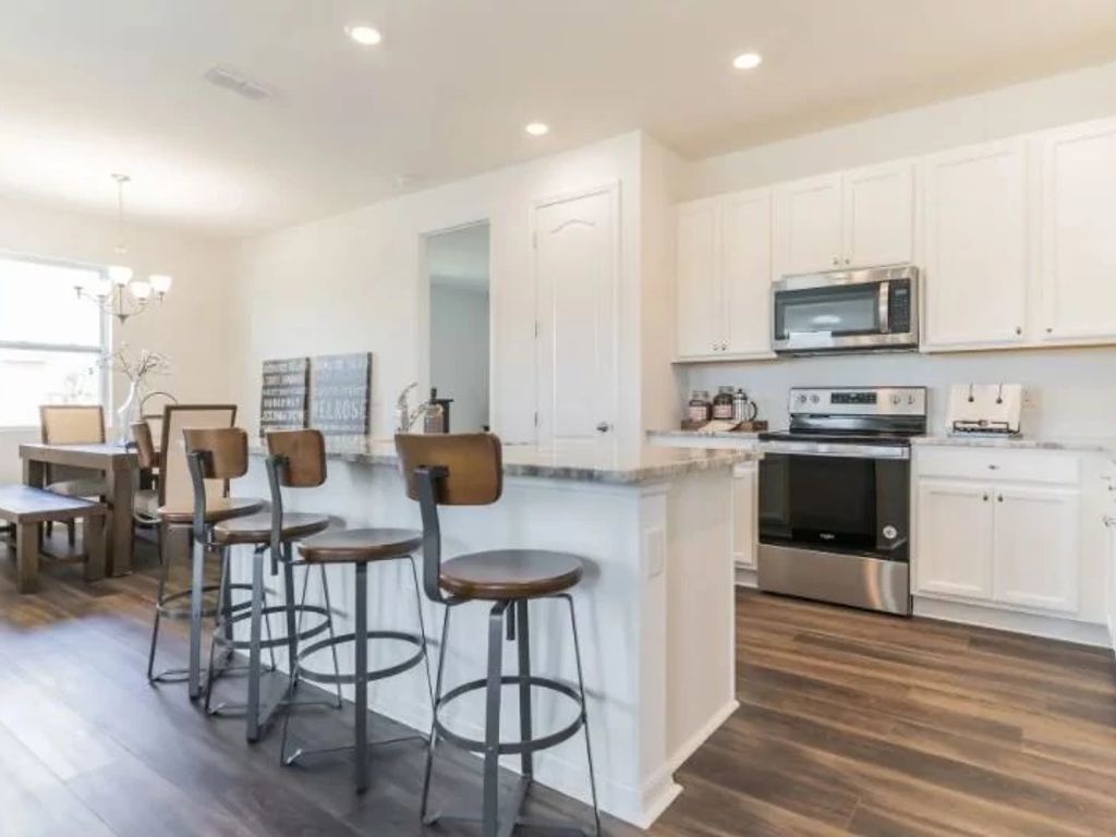 Oakfield Trails - Brickell Interior Image 1