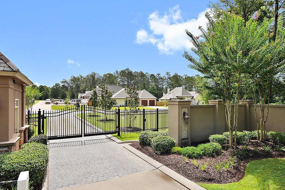 Audubon Trace of Robert