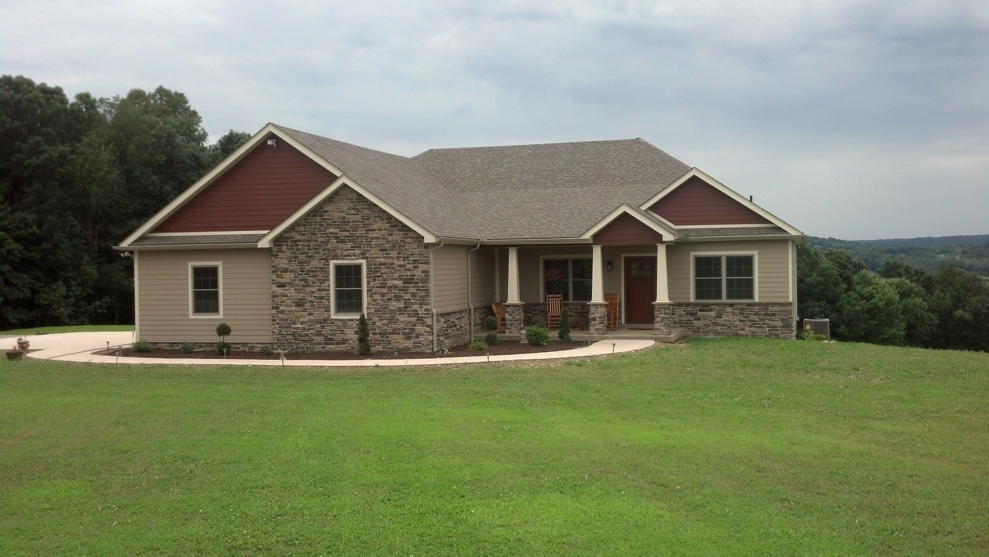 Avignon Homes - : New Stanton, PA