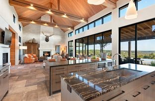 Laughlin Homes + Restoration por Balmoral by Land Tejas en Austin Texas