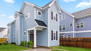 Old Beach Spot Builds por Bishard Homes en Norfolk-Newport News Virginia