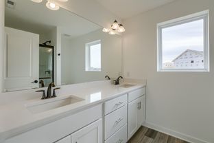 Crawford - Belle Lago: Papillion, Nebraska - The Home Company