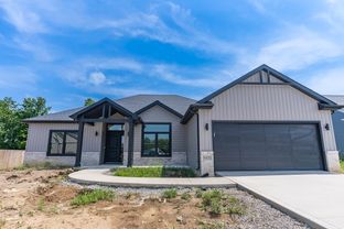 Fall Creek Floor Plans por Fall Creek Homes en Fort Wayne Indiana